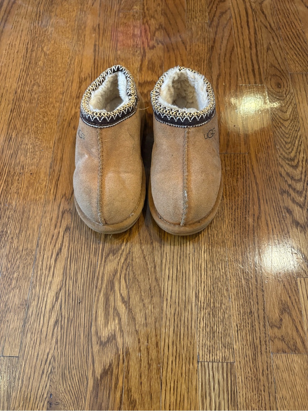 UGG Kids Chestnut Tasman Brown Suede Shearling Slip-On Slippers